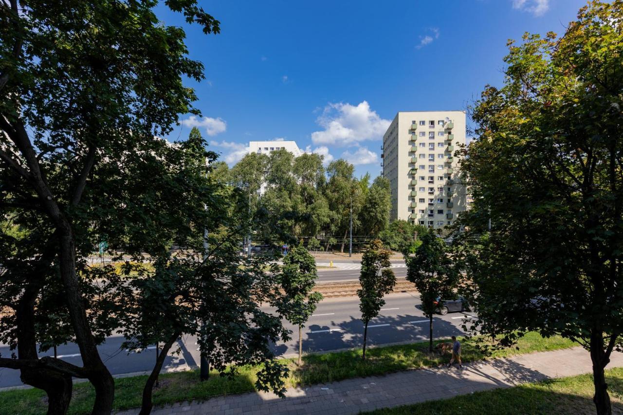 Apartment Avenue Solidarnosci On Wola By Noclegi Renters Warsaw Exterior photo